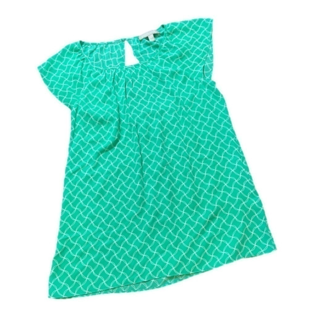 BANANA REPUBLIC spring green & white pattern tunic top blouse flutter sleeve. XS